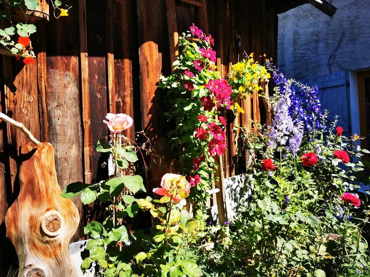 ** Mini-hôtel Gîte d'Etape Auberge de l'Ardoisière Jausiers France