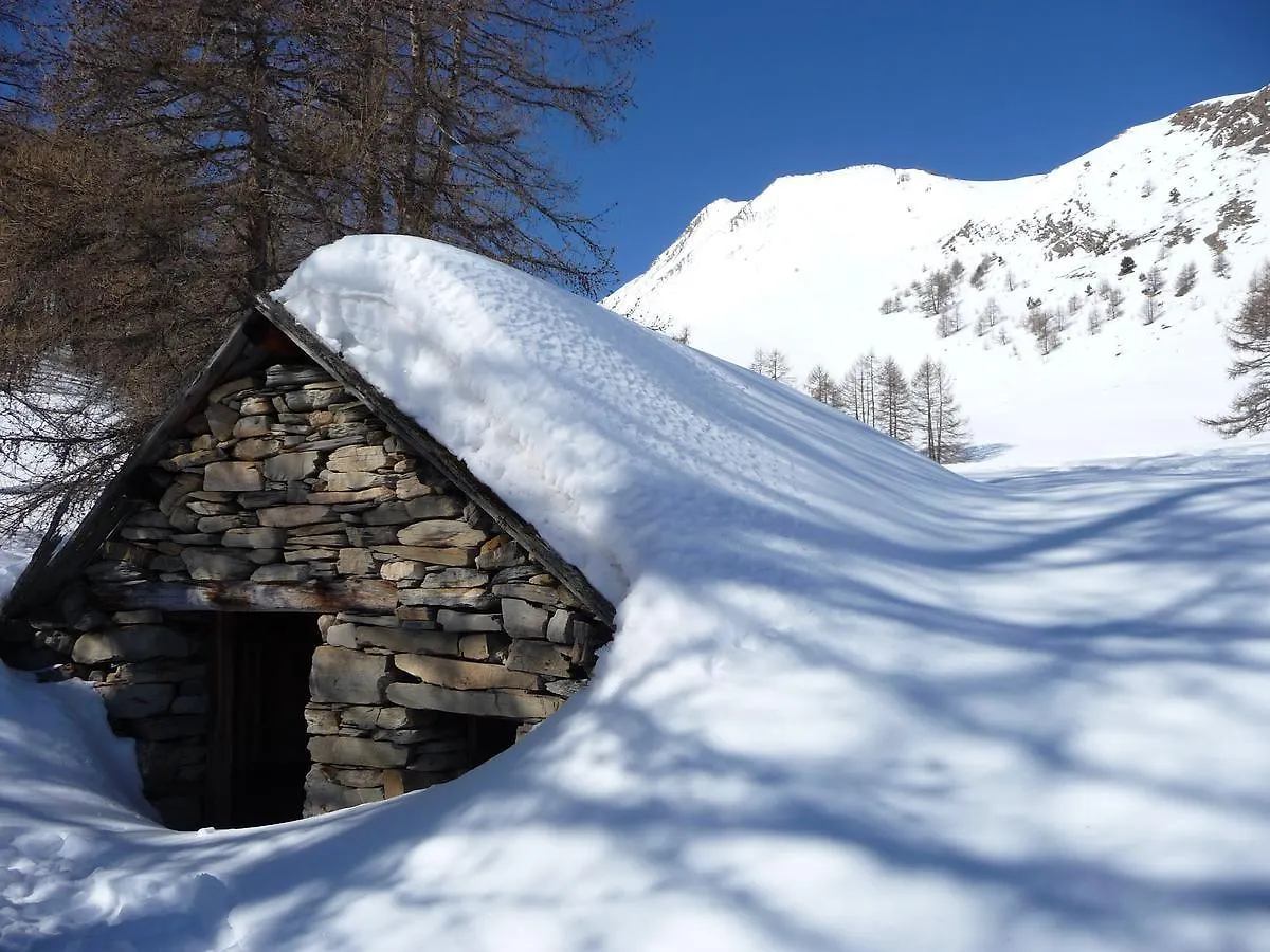 Gîte d'Etape Auberge de l'Ardoisière Jausiers 2*,  France